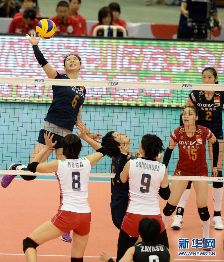 （体育）（9）排球——女排世界杯：中国队夺冠