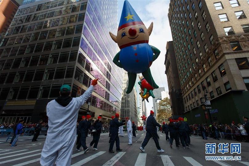 （国际）（3）纽约举行感恩节大游行
