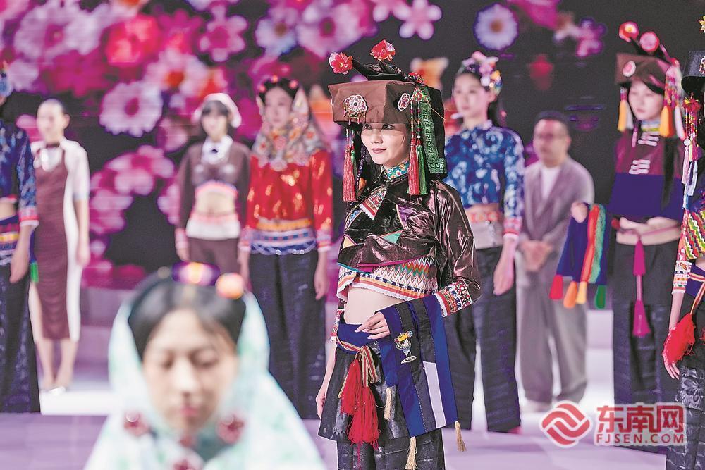 惠安女服饰惊艳中国国际时装周